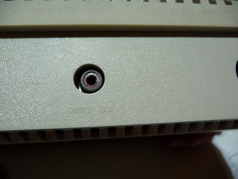 PAL Atari 800XL TV/Switch box connector close-up